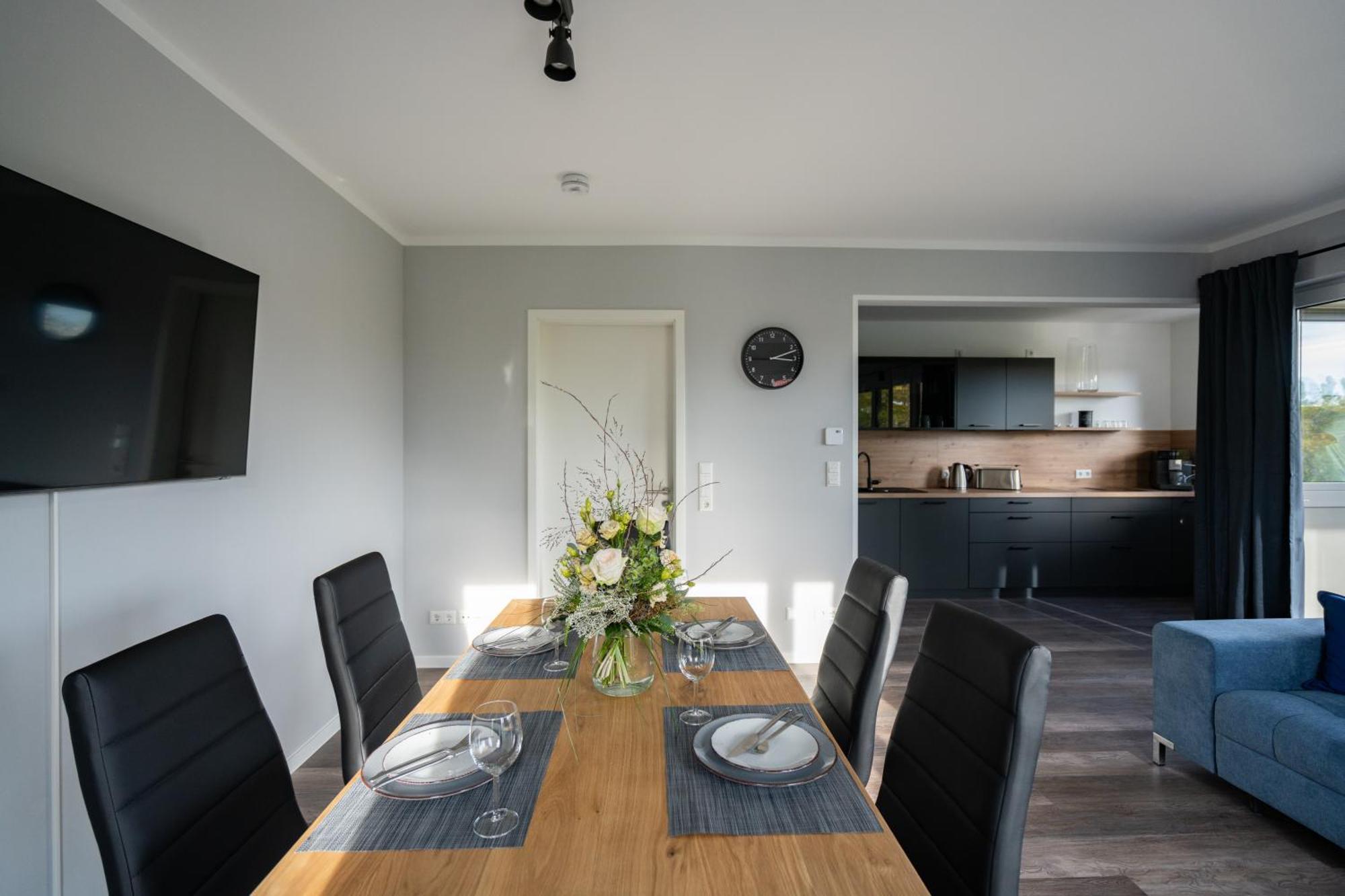 Cozy City Dream Apartment Mit Terrasse Und Parkplatz - 90M² Дрезден Екстер'єр фото